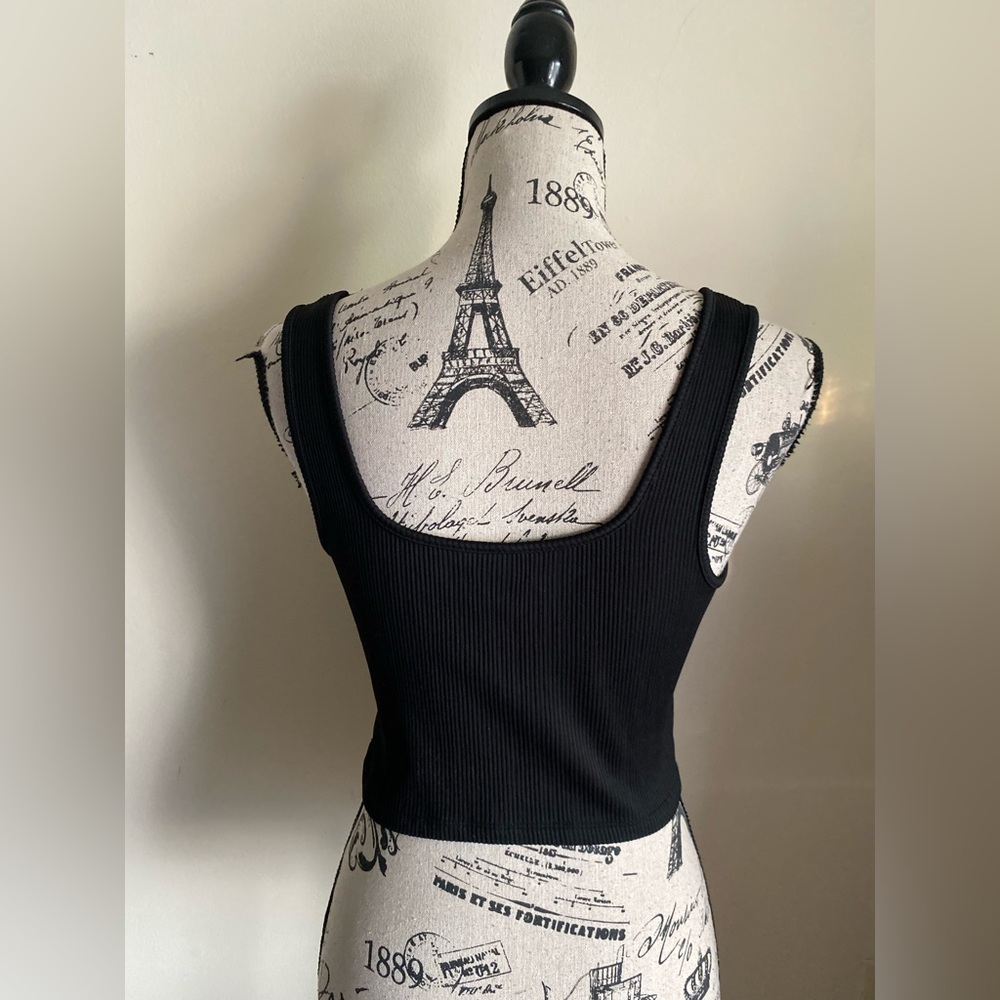 Wild Fable Black Ribbed Crop basic Tank Top - Picture 5 of 10